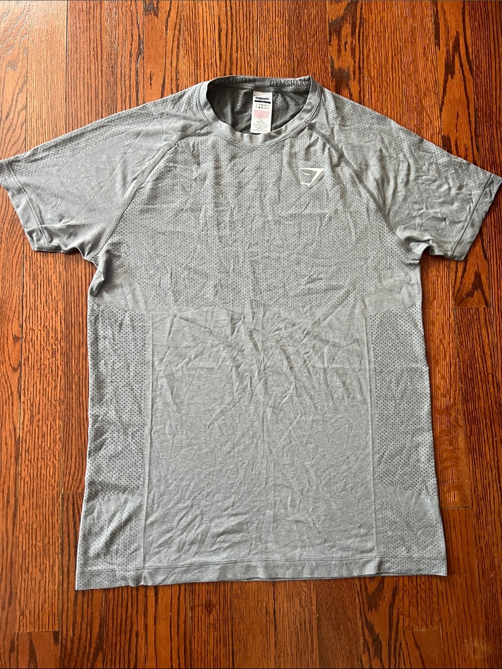 Gymshark Men’s Short Sleeve Athletic Tee - Gray color large size